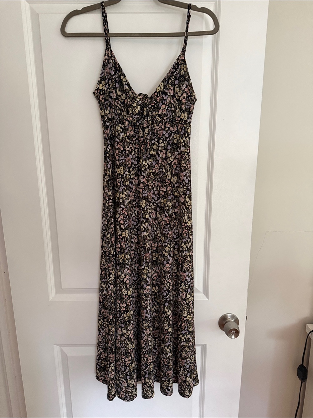 Audrey 3+1 Black Floral Midi Slip Dress